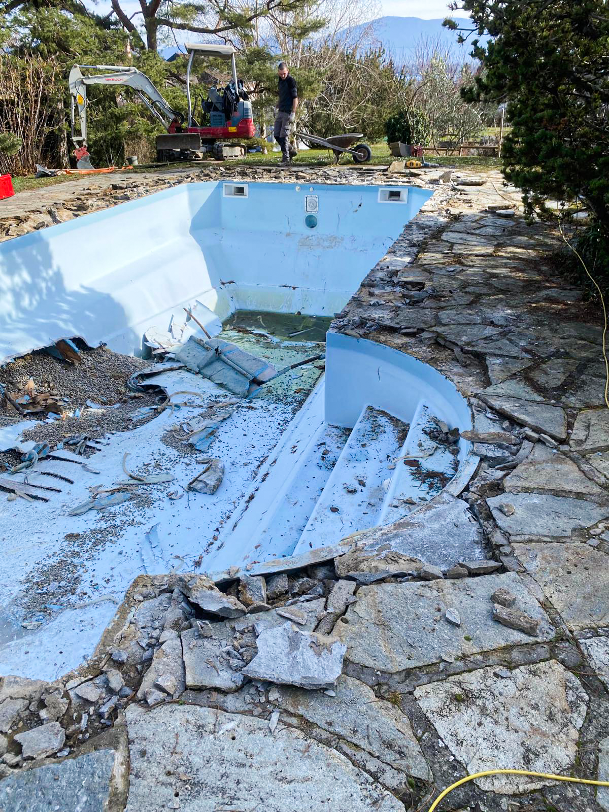 bleu_vert_piscines_demolission _01